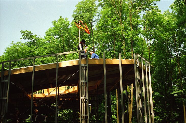 Richtfest am 15. Juni 2001.